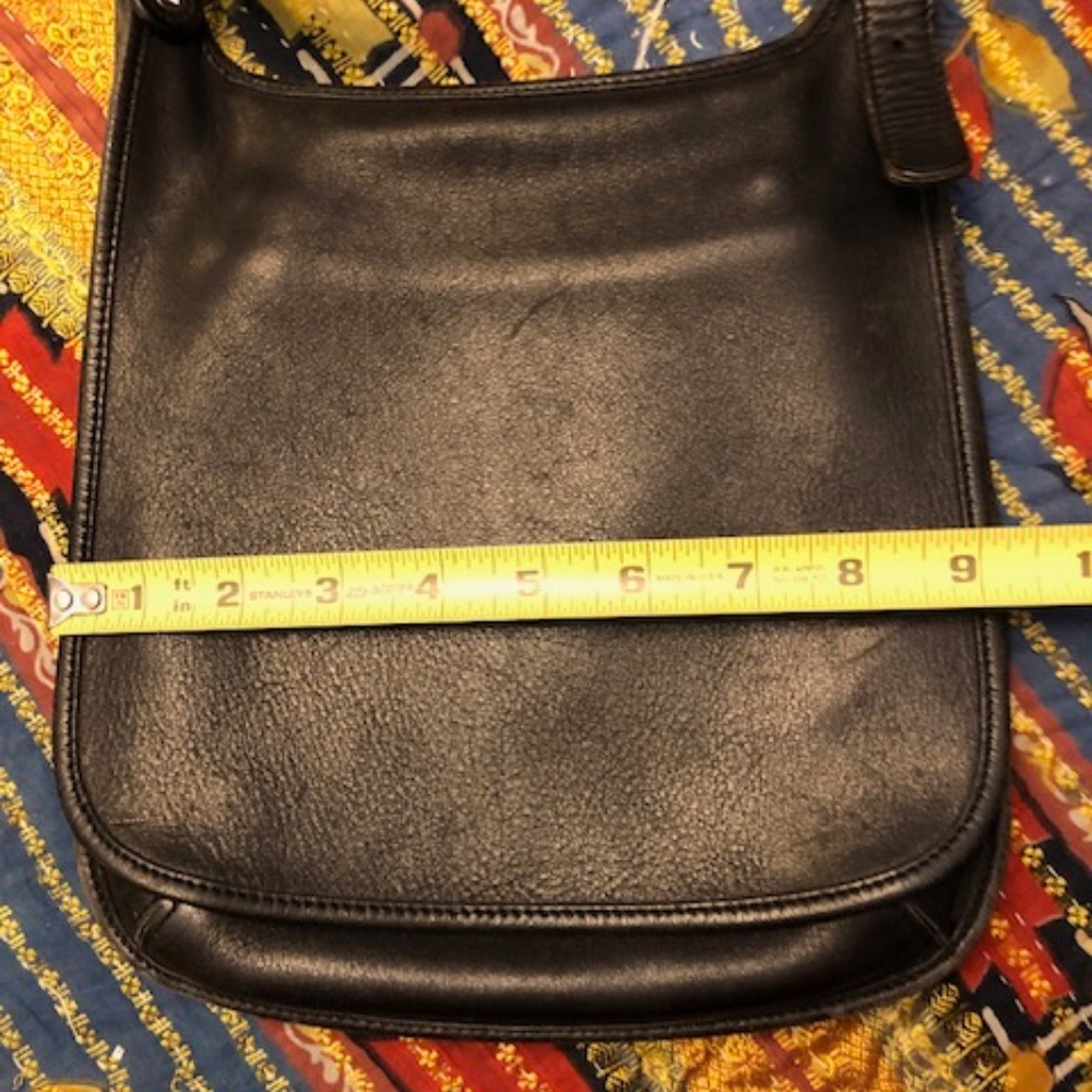 Black vintage Coach crossbody bag - Picture 10 of 11